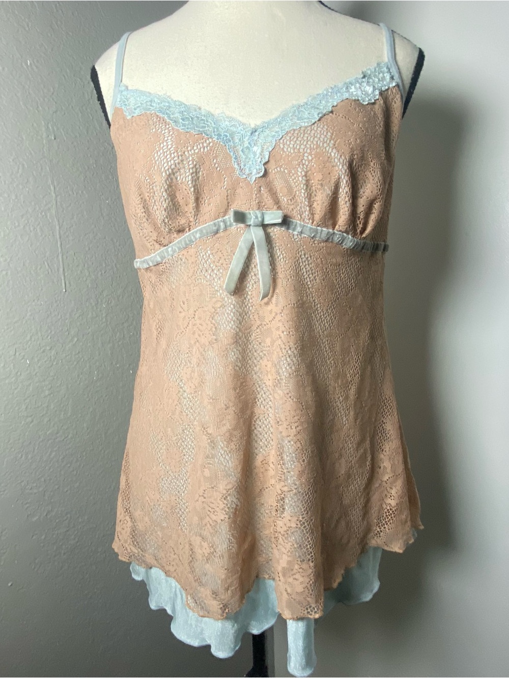 Y2K Sophie B Blush Pink & Powder Blue Layered Lace Velvet Bow Tank Top Large